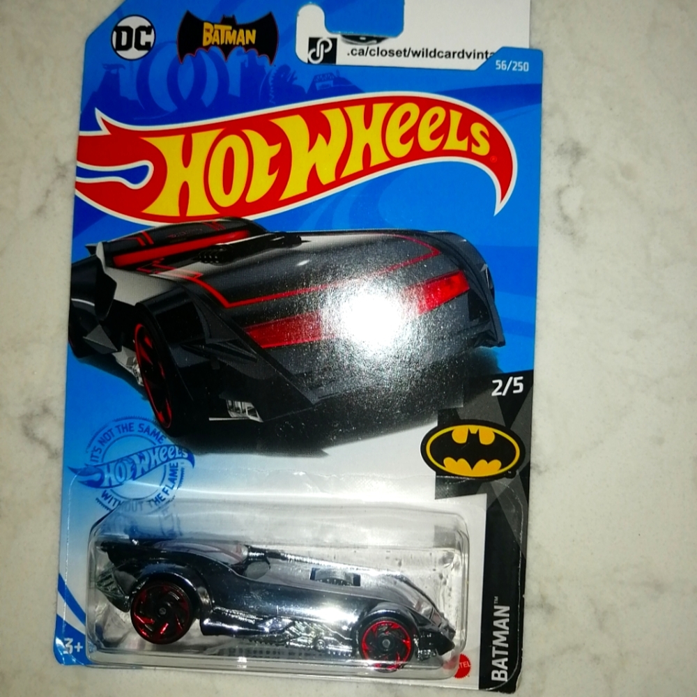 Hot wheels BATMOBILE